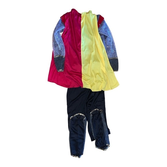 In character knight kids costume size 10 missing belt* - Picture 7 of 9